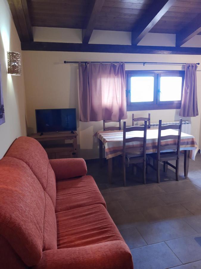 Apartment Farrai Llova *